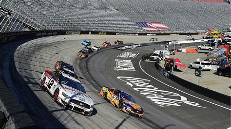Inclement weather forced officials to postpone the racethe first NASCAR Cup event on dirt since 1970by one day, but conditions couldn't have been much better in Bristol, Tennessee. . Results of the bristol race
